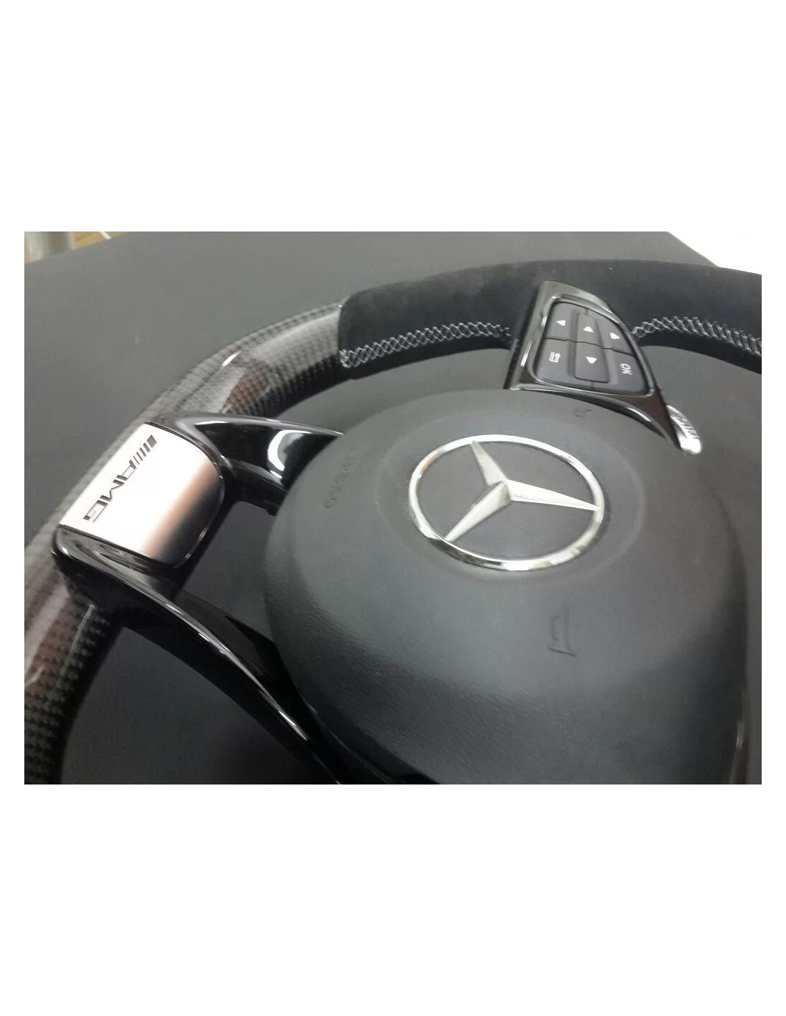  - Steering Wheels - Mercedes-Benz GLE GLC GLS W205 Stuur Carbon Alcantara - 2 - Verbeter uw rijervaring met het Mercedes-Benz G