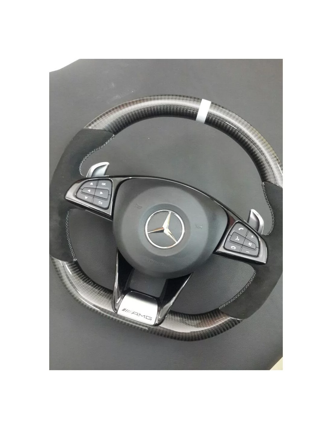  - Steering Wheels - Mercedes-Benz GLE GLC GLS W205 Stuur Carbon Alcantara - 4 - Verbeter uw rijervaring met het Mercedes-Benz G