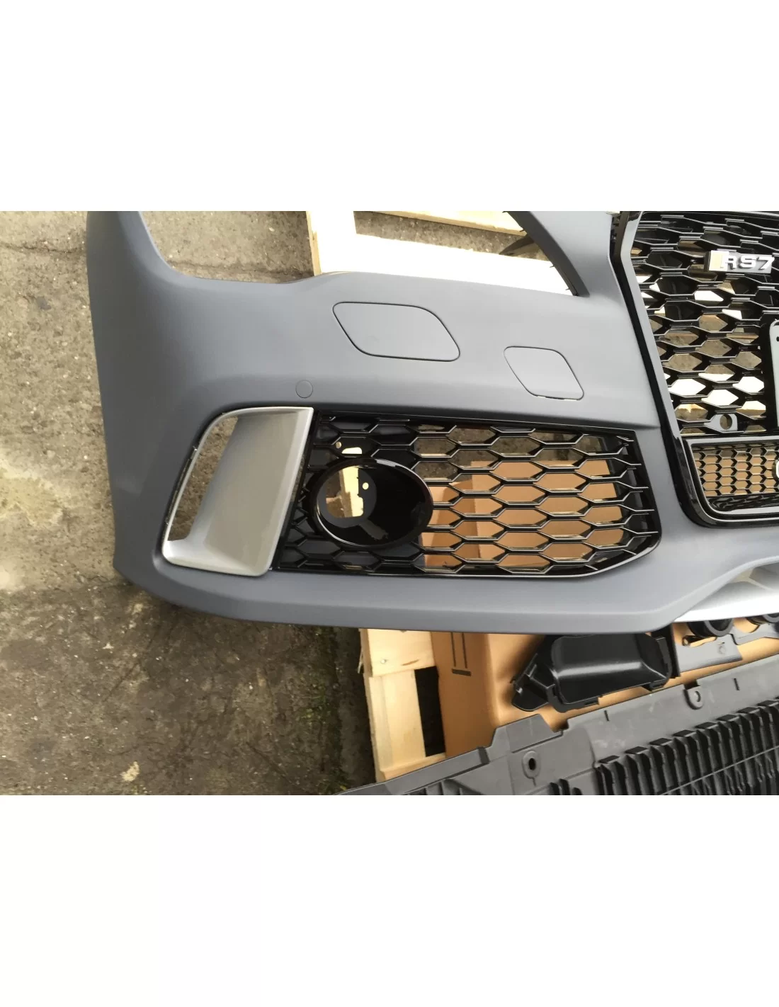  - Audi - Audi A7 4G 2012-2015 paraurti anteriore con griglia RS7 optics - 4 - Acquista la griglia radiatore paraurti anteriore 