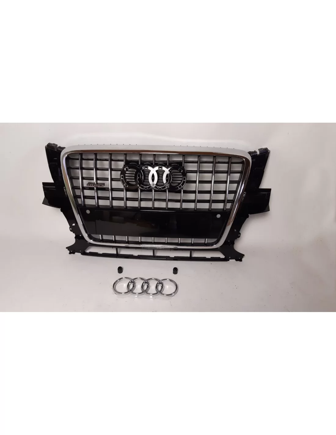  - Audi - För Audi Q5 8R 2008-2012 Kylargrill frontgrill i SQ5 Chrome Style - 2 - Uppgradera din Audi Q5 8R (2008-2012) med en S
