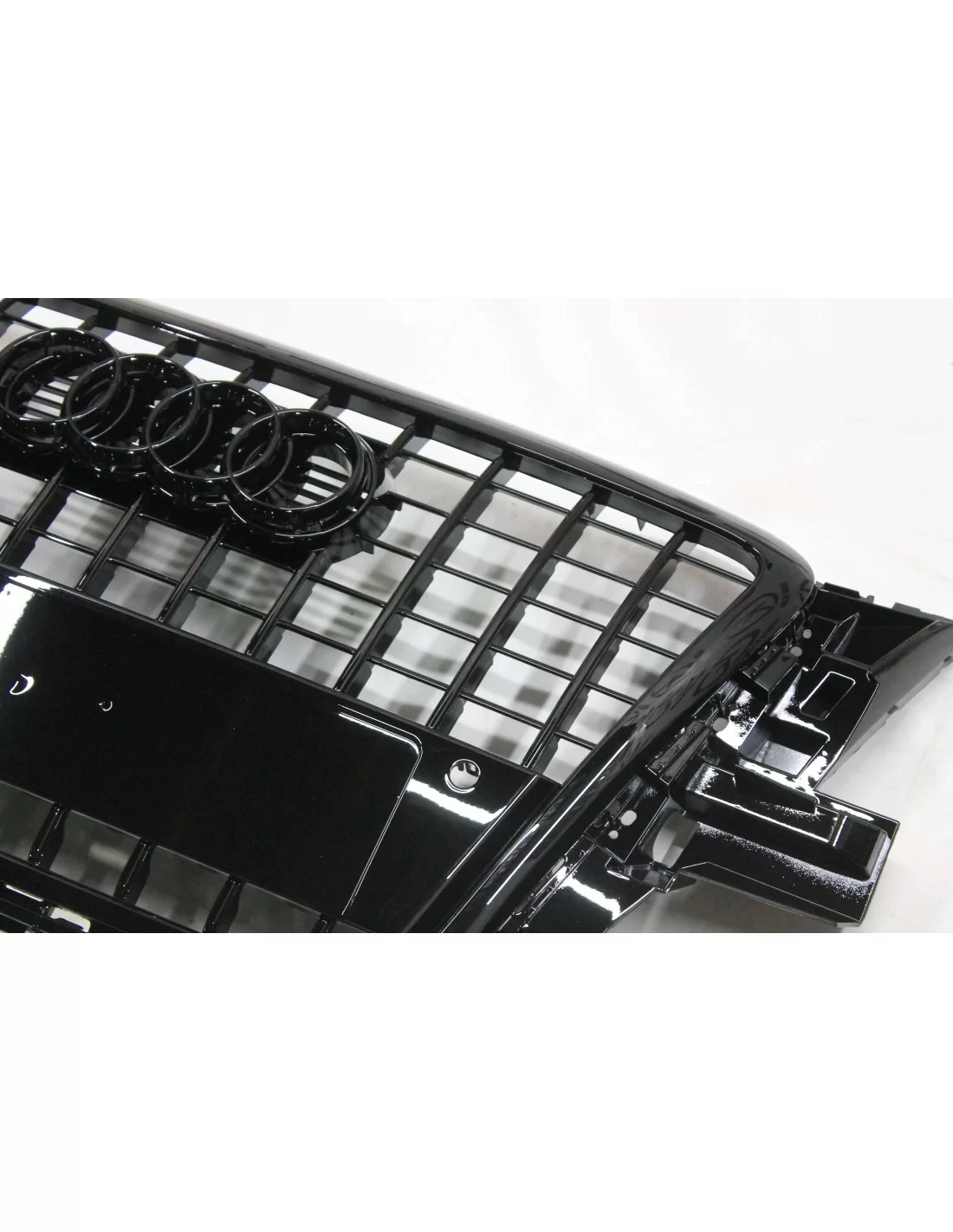  - Audi - För Audi Q5 8R 2008-2012 Kylargrill frontgrill i SQ5-look svart - 6 - Förvandla din Audi Q5 8R (2008-2012) med en svar