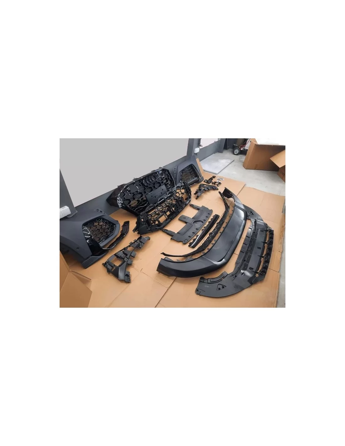 - Audi - Audi Q8 SQ8 4M 2018-2022 bumper bumper with grille RSQ8 optics - 3 - Discover the Audi Q8 SQ8 bumper featuring RSQ8 op  - Audi - Audi Q8 SQ8 4M 2018-2022 bumper bumper with grille RSQ8 optics - 3 - Discover the Audi Q8 SQ8 bumper featuring RSQ8 op