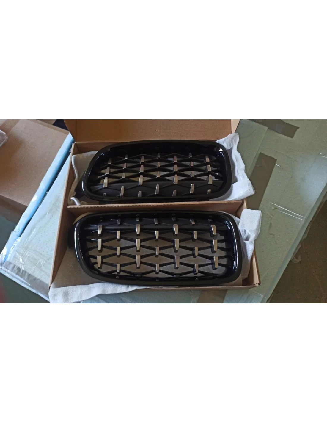  - BMW - 宝马 3 F30 12+ 菱形双肾进气格栅 - 2 - 为您的 BMW 3 F30（2012 年以上）配备炫目的钻石双肾进气格栅，尽显奢华气质！◽️◾️