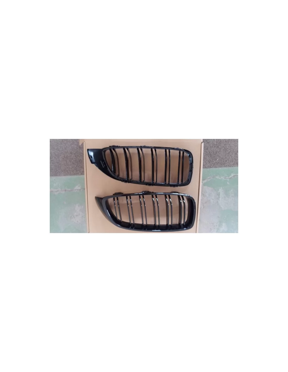  - BMW - Grill nerki BMW 4 F32 2013-2019 M-Pakiet - 2 - Ulepsz swoje BMW 4 F32 13-19 dzięki atrapie chłodnicy M-Package, nadając