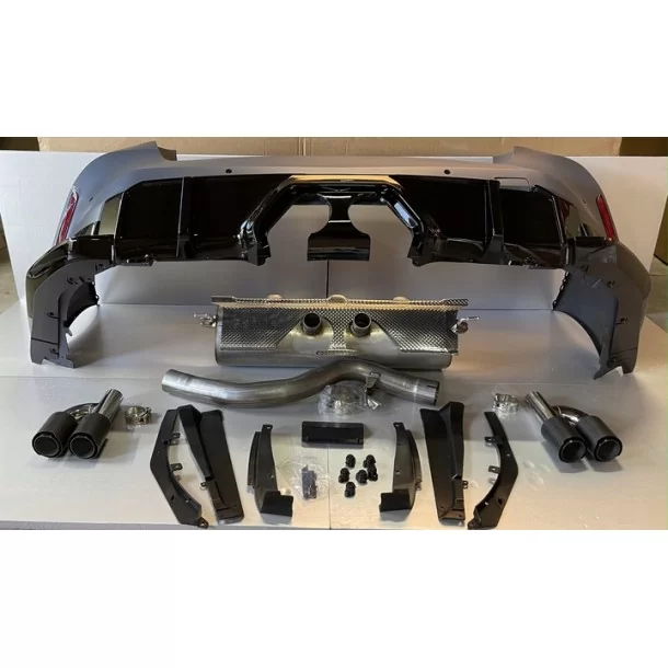  - BMW - Pare-chocs arrière + échappement bmw g22 style M4 - 1 - Transformez votre BMW G22 avec notre pare-chocs arrière et notr