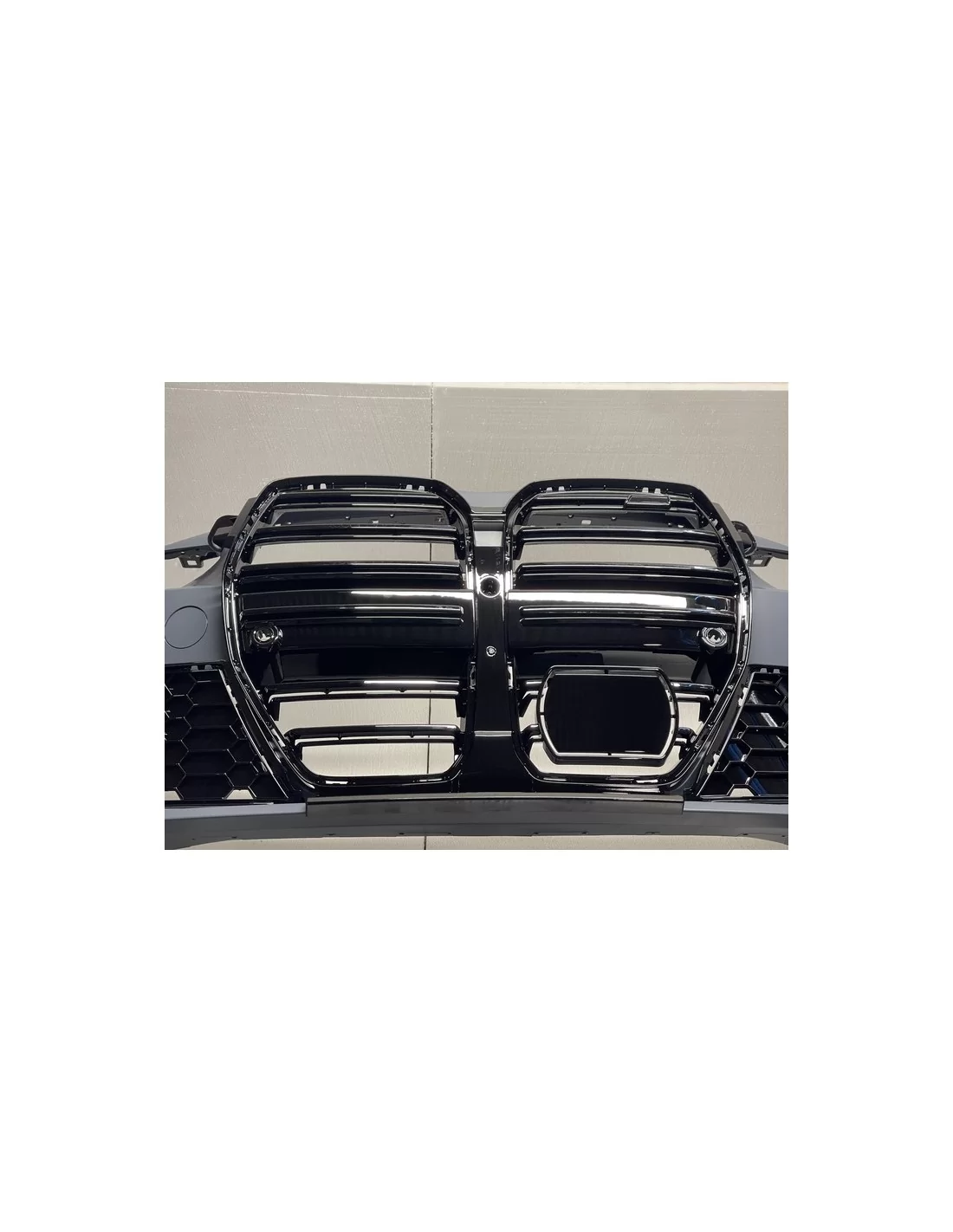  - BMW - BMW G22 Frontstoßstange M4 Design - 2 - Rüsten Sie Ihren BMW G22 mit unserer atemberaubenden M4 Design Frontstoßstange 
