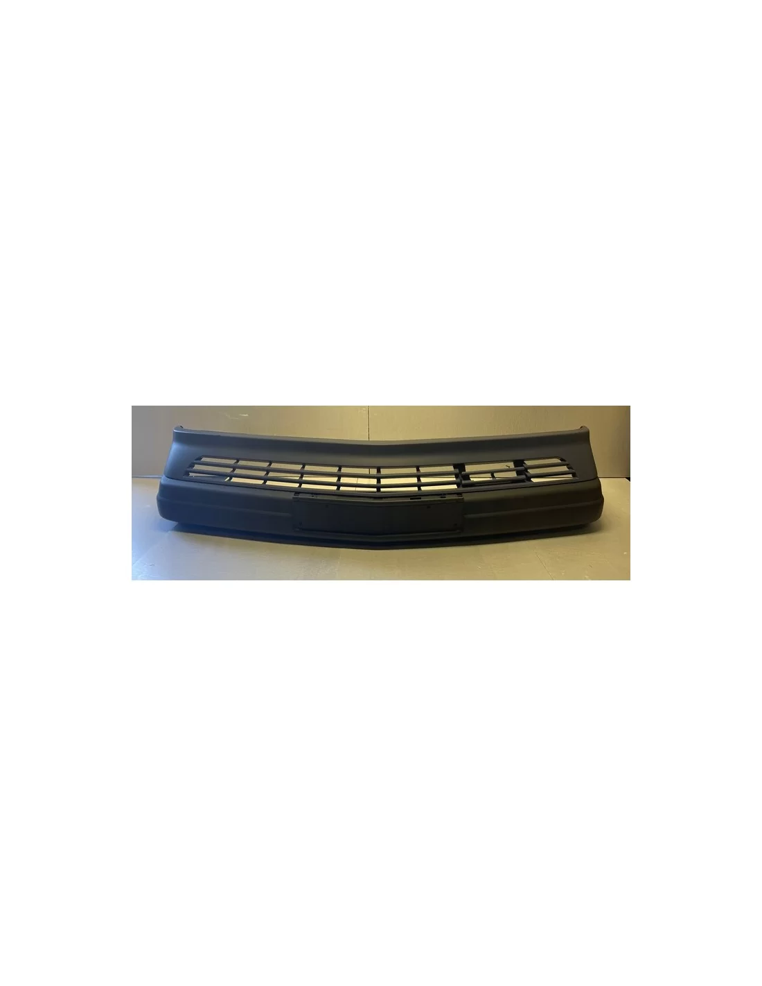  - BMW - Front bumper BMW 5 E34 - 2 - Revive your classic BMW E34 with our high-quality front bumper! Perfect fit for restoring 
