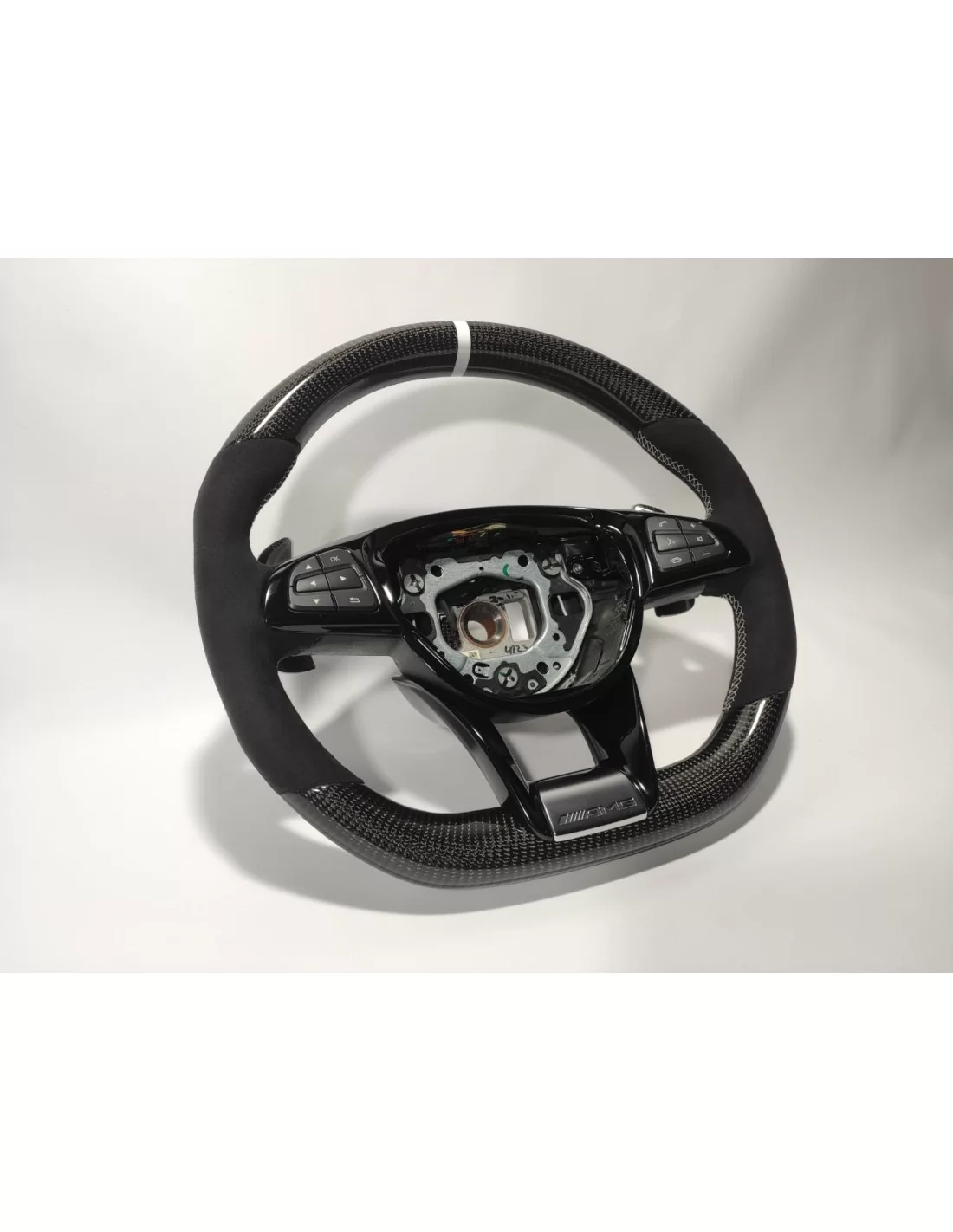 - Steering Wheels - Mercedes-Benz A B S V CLA GLA GLE GLS GLC Volante Carbono Alcantara - 4 - Comprar Mercedes-Benz A B S V GLE - Steering Wheels - Mercedes-Benz A B S V CLA GLA GLE GLS GLC Volante Carbono Alcantara - 4 - Comprar Mercedes-Benz A B S V GLE