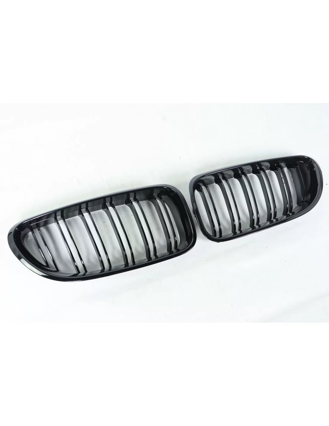  - BMW - Решітка радіатора BMW 6 F12/13 11-18 M6 глянцевий чорний - 2 - Оновіть свій BMW 6 F12/13 (2011-2018) з нашою чорною гля