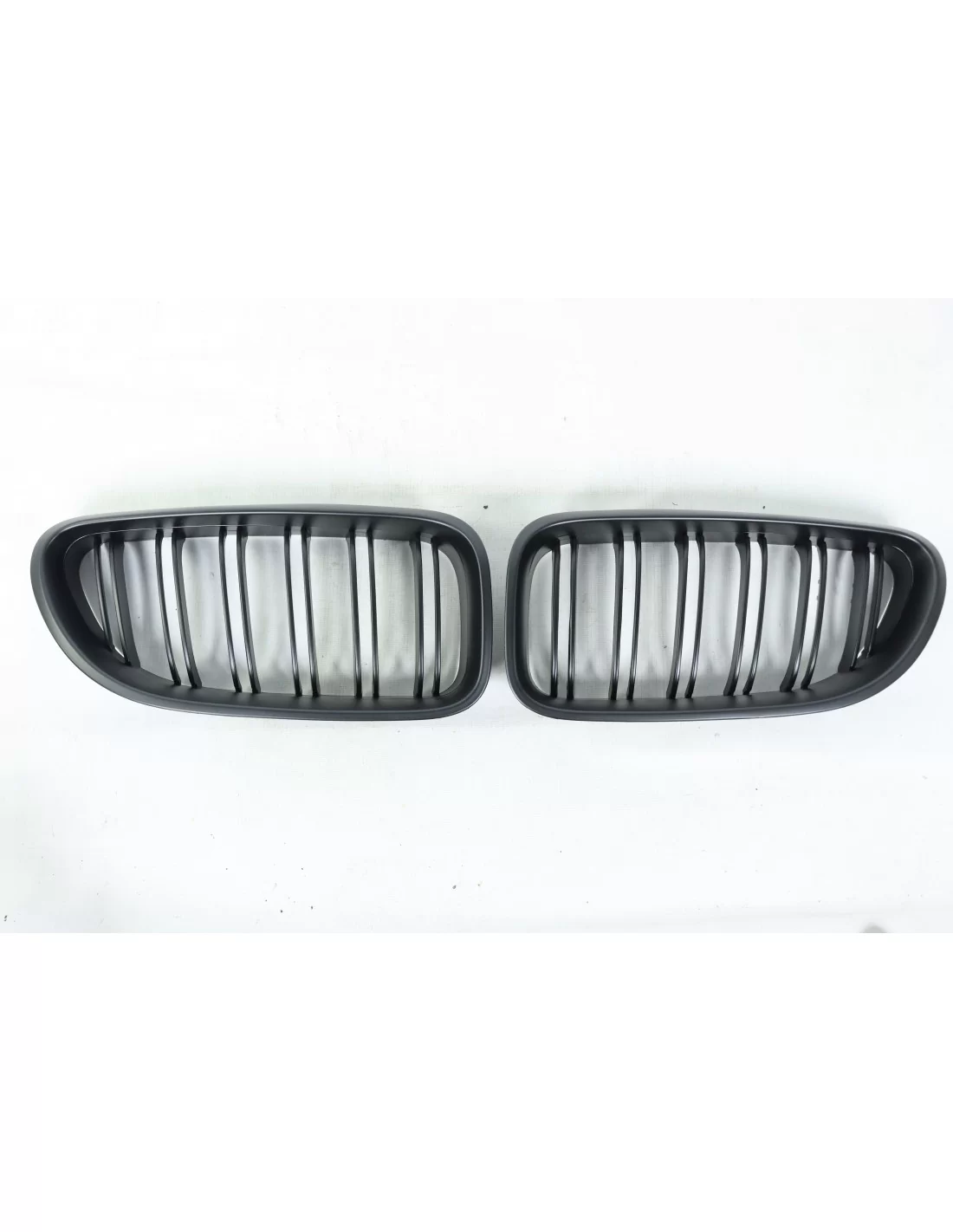 - BMW - BMW 6 F12/13 11-18 M6 Nierengitter glänzend schwarz - 3 - Erhöhen Sie Ihren BMW 6 F12/13 (2011-2018) mit unserem atembe - BMW - BMW 6 F12/13 11-18 M6 Nierengitter glänzend schwarz - 3 - Erhöhen Sie Ihren BMW 6 F12/13 (2011-2018) mit unserem atembe