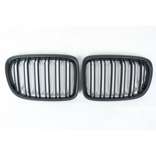  - BMW - Nierengrill BMW X1 E84 2009-2015 mattschwarz - 4 - Verleihen Sie Ihrem BMW X1 E84 (2009-2015) einen markanten Look mit