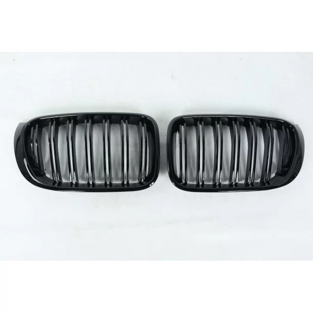  - BMW - Grill nerki BMW X4 F26 14-18 czarny połysk - 3 - Przekształć swoje BMW X4 F26 (2014-2018) za pomocą naszej błyszczącej 