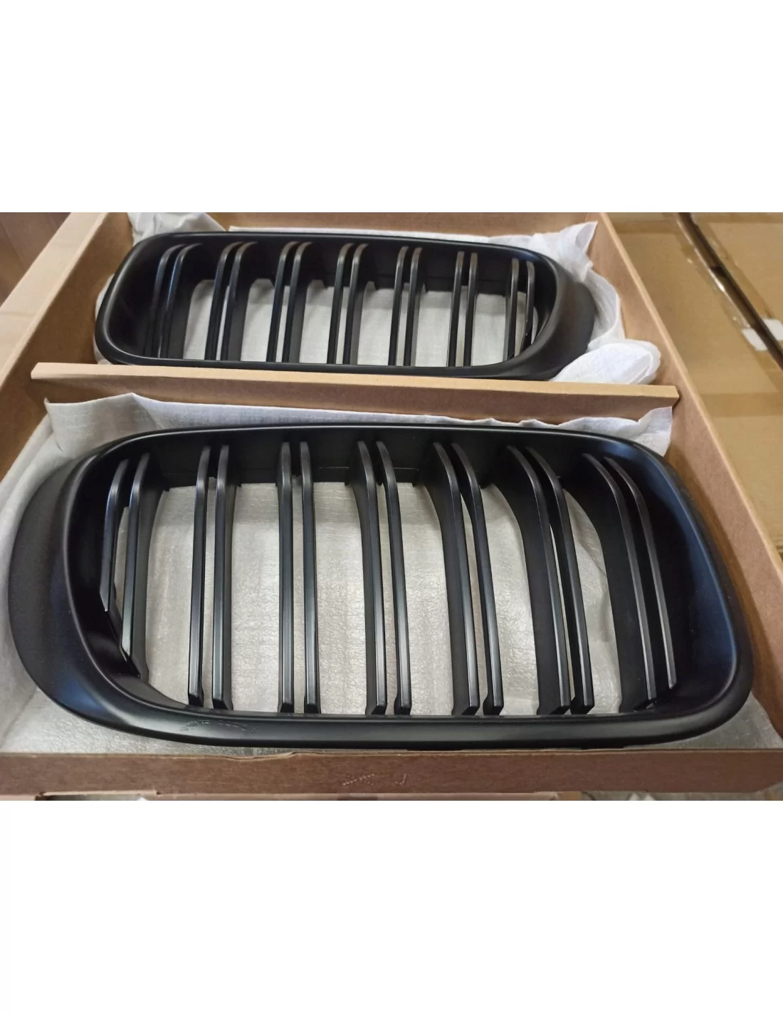  - BMW - Grill nerkowy BMW X4 F26 2014-2018 matowy - 2 - Ulepsz swoje BMW X4 F26 (2014-2018) za pomocą naszej matowej atrapy chł