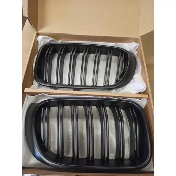  - BMW - Grill nerkowy BMW X4 F26 2014-2018 matowy - 3 - Ulepsz swoje BMW X4 F26 (2014-2018) za pomocą naszej matowej atrapy chł