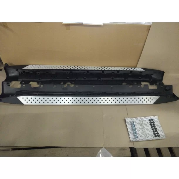 - BMW - Gradini laterali BMW X5 E70 - 5 - Migliorate la vostra BMW X5 E70 con i nostri resistenti gradini laterali per una magg
