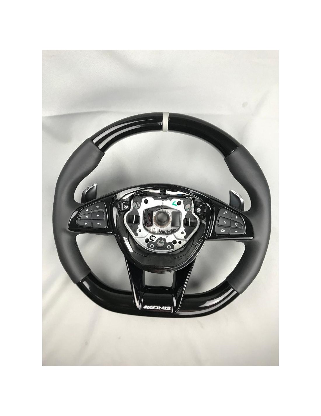  - Steering Wheels - AMG-ratt i pianosvart läder till Mercedes-Benz C-Klass E-Klass W205 W213 - 7 - Förbättra din Mercedes-Benz 
