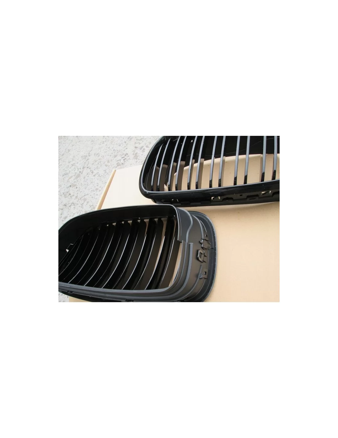  - BMW - Grill nerkowy BMW X5 E70 2007-2013 czarny połysk - 1 - Przekształć przód swojego BMW X5 E70 (2007-2013) za pomocą nasze