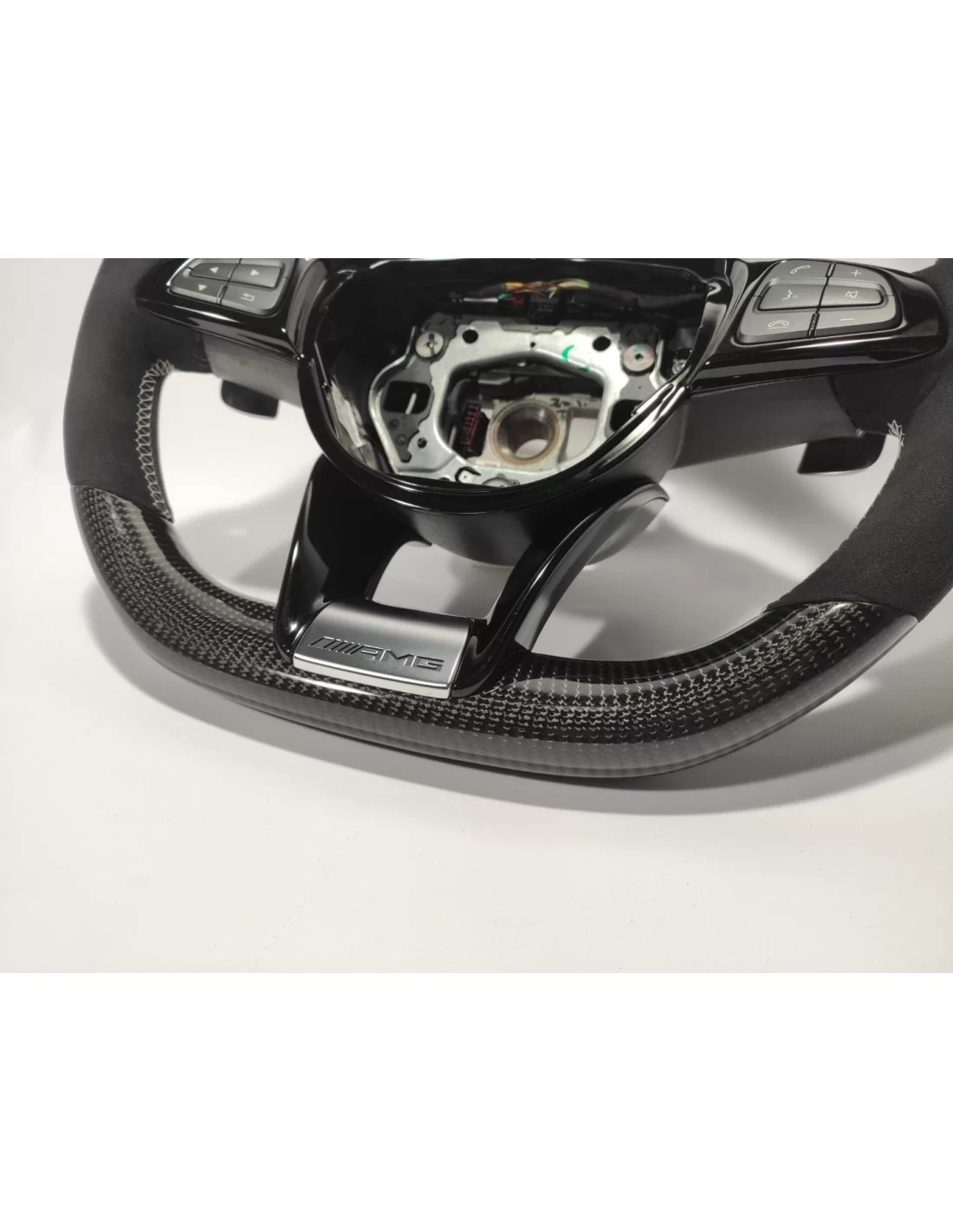 - Steering Wheels - Mercedes-Benz A B S V CLA GLA GLE GLS GLC Volante Carbono Alcantara - 5 - Comprar Mercedes-Benz A B S V GLE - Steering Wheels - Mercedes-Benz A B S V CLA GLA GLE GLS GLC Volante Carbono Alcantara - 5 - Comprar Mercedes-Benz A B S V GLE