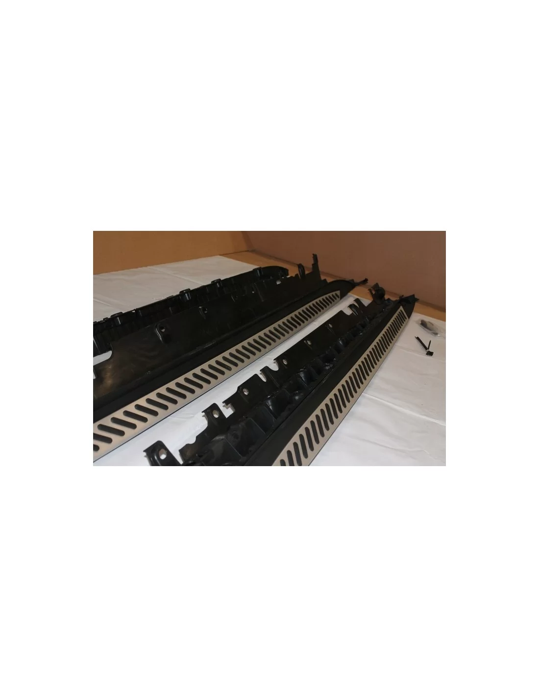  - BMW - Side sill steps BMW X5 F15 - 2 - Upgrade your BMW X5 F15 with our durable side sill steps, designed for easy access and
