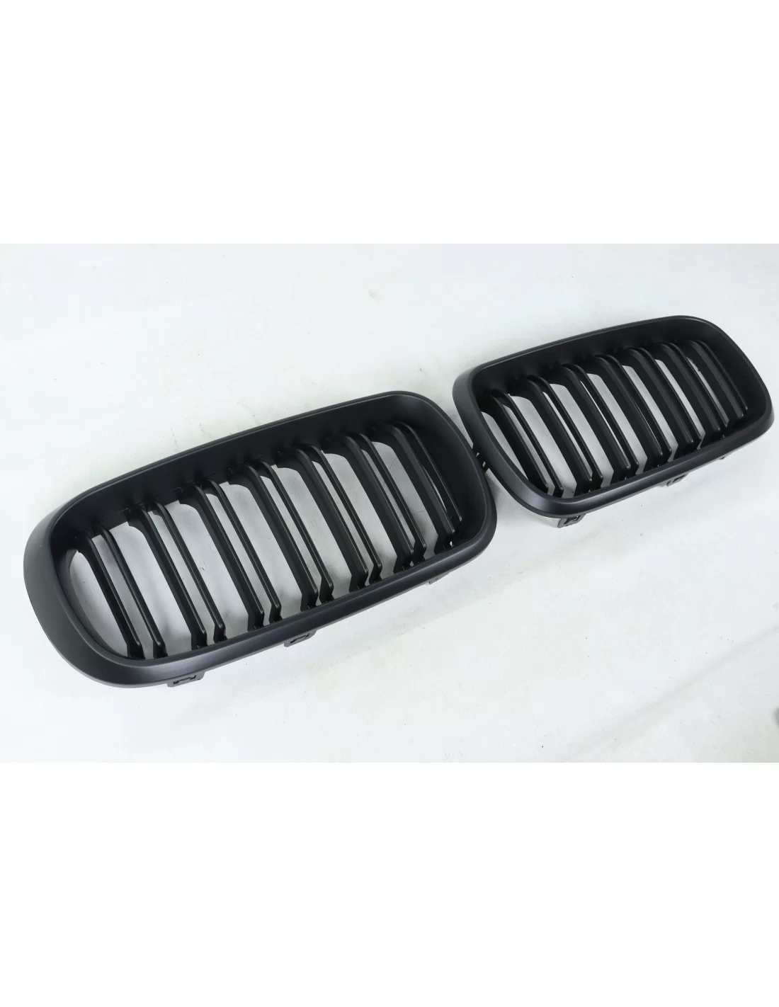  - BMW - BMW X5 F15 M Package njurgrill (utan öppning) matt svart - 1 - Uppgradera din BMW X5 F15 med vår mattsvarta M Package n