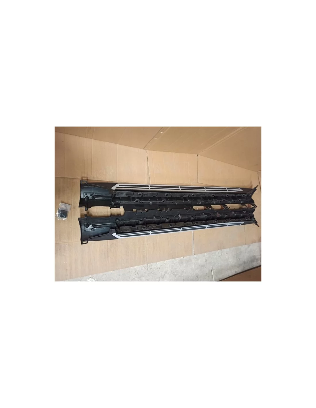 - BMW - Side step thresholds BMW X5 G05 - 3 - Upgrade your BMW X5 G05 with our durable side step thresholds for enhanced protec - BMW - Side step thresholds BMW X5 G05 - 3 - Upgrade your BMW X5 G05 with our durable side step thresholds for enhanced protec