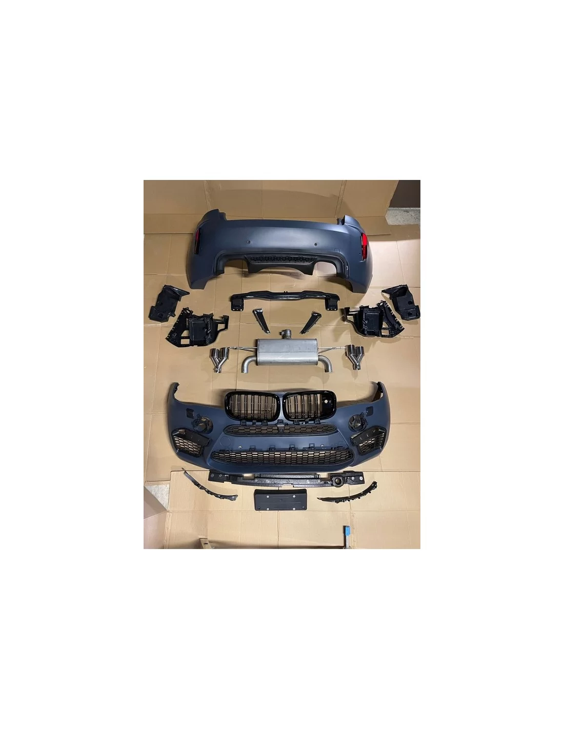  - BMW - Karosserie-Kit BMW X6 F16 im X6M-Stil - 1 - Verwandeln Sie Ihren BMW X6 F16 mit unserem Bodykit im X6M-Stil für ein spo