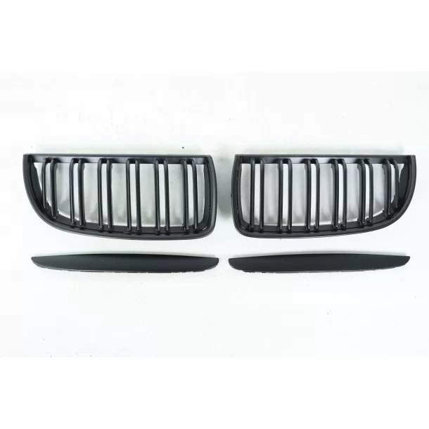  - BMW - Grill nerkowy BMW serii 3 E90 M Package czarny matowy 2005-2007 - 3 - Wzbogać swoje BMW serii 3 E90 (2005-2007) o czarn