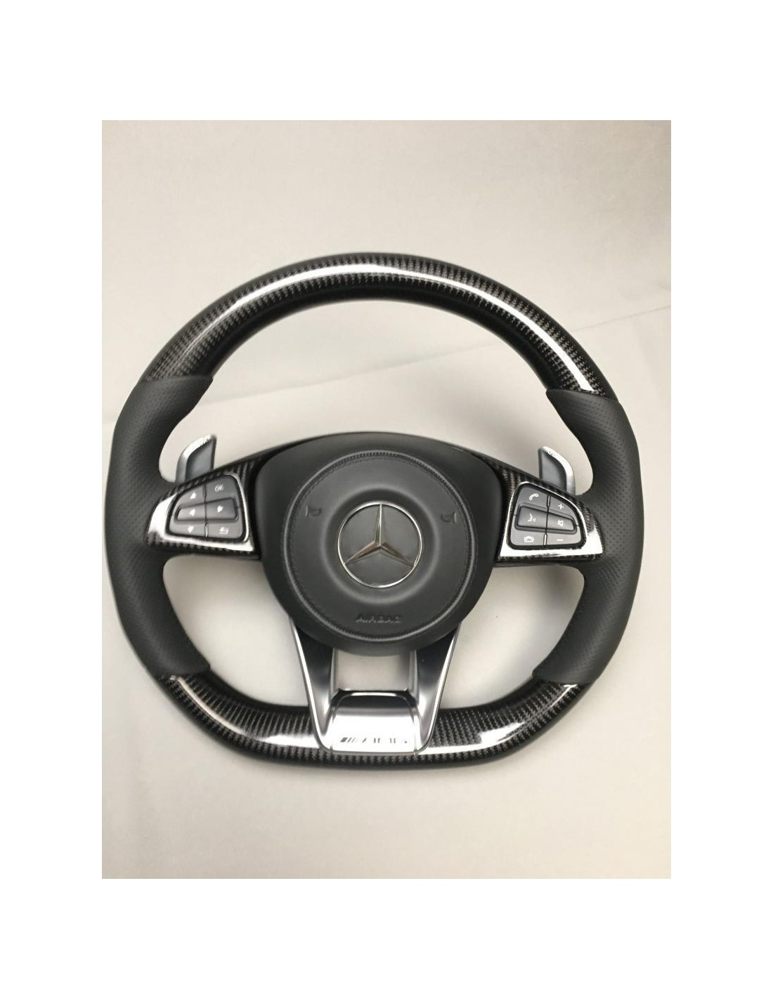  - Steering Wheels - 用于梅赛德斯-奔驰 C 级 E 级 W205 W213 的碳纤维 AMG 方向盘 - 1 - 为您的梅赛德斯-奔驰 C 级轿车 E 级轿车 W205 W213 配备高级碳纤维 AMG 方向盘，尽显动感与奢华！✉️✏