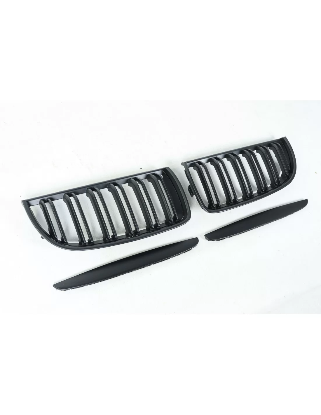  - BMW - Parrilla Kidney BMW Serie 3 E90 Paquete M negro mate 2005-2007 - 4 - ¡Mejore su BMW Serie 3 E90 (2005-2007) con un paqu
