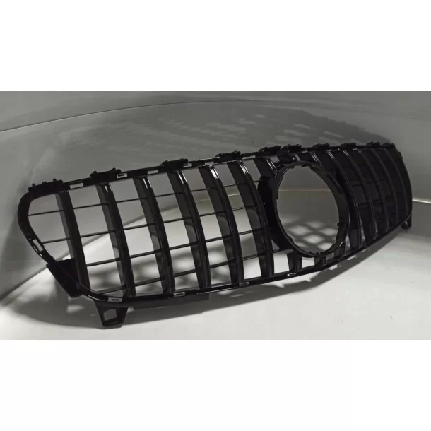  - Mercedes Benz - Grill Mercedes A-Class W176 PANAM GT czarny 15-18 - 1 - Ulepsz swój Mercedes A-Class W176 (2015-2018) dzięki 