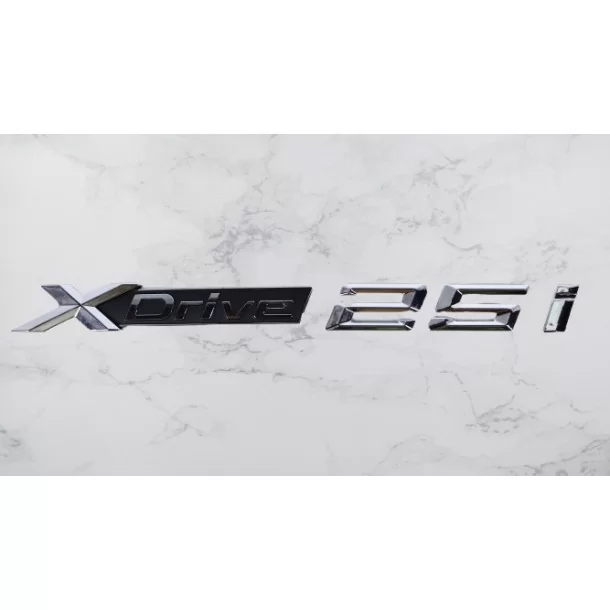  - logo & Emblems - BMW XDrive 25i-Emblem - 3 - Veredeln Sie Ihren BMW mit unserem hochwertigen XDrive 25i-Emblem für ein stilvo