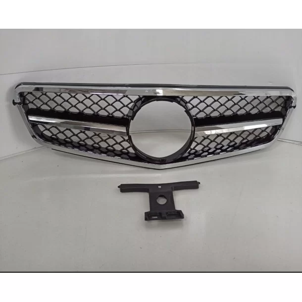  - Mercedes Benz - Frontgrill SL ch/schwarz für MERCEDES C-CLASS W204 - 1 - Rüsten Sie Ihre Mercedes C-Klasse W204 mit dem SL CH