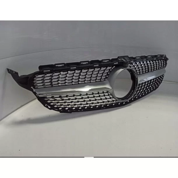  - Mercedes Benz C-Class 2014-2018 (W205) - Frontgrill Diamant Silber Kamera Passend für MERCEDES C-CLASS W205 - 4 - Veredeln Si