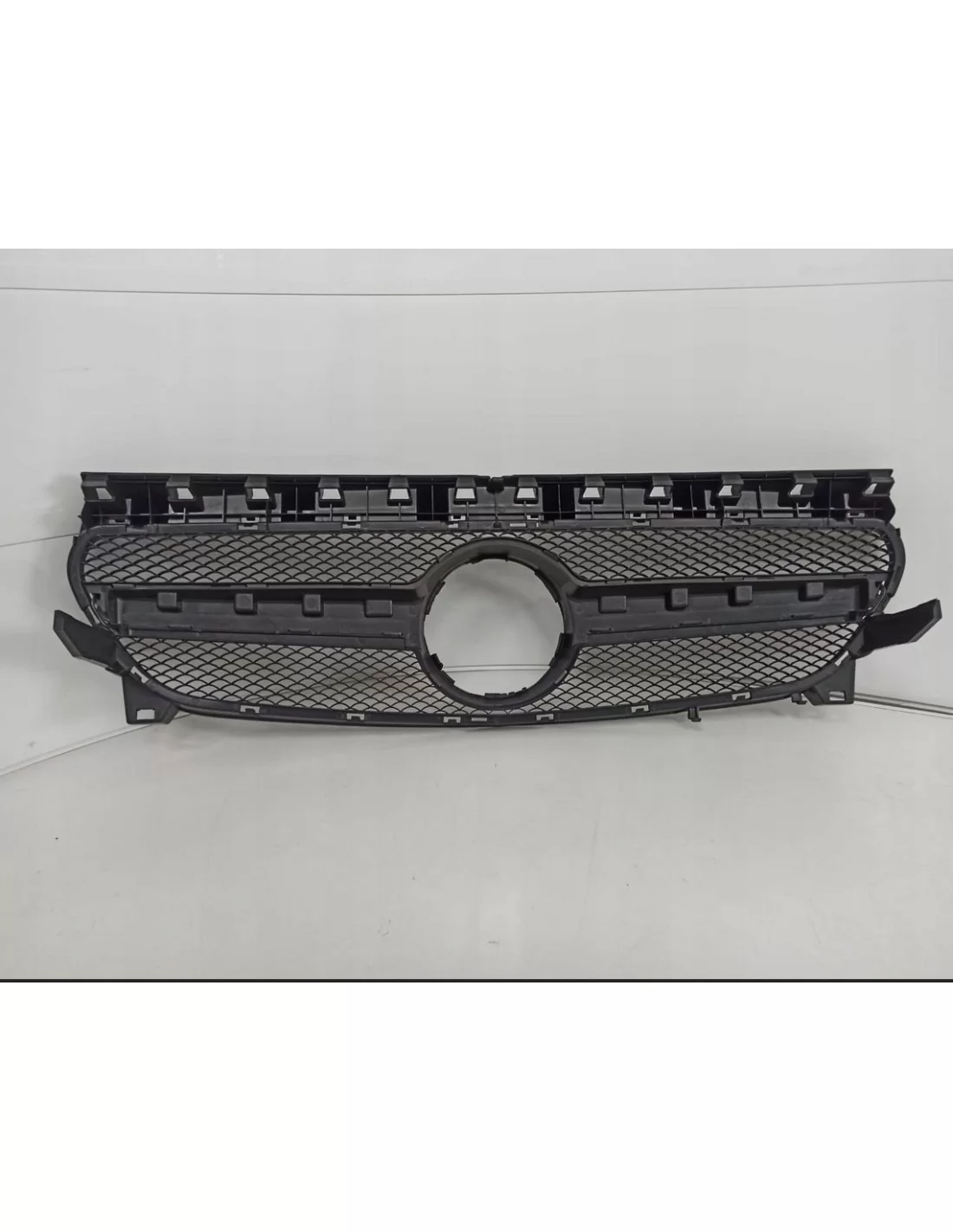 - Mercedes Benz - Решітка радіатора AMG матовий хром для MERCEDES CLA W117 2016+ - 3 - Прикрасьте свій Mercedes CLA W117 (2016+ - Mercedes Benz - Решітка радіатора AMG матовий хром для MERCEDES CLA W117 2016+ - 3 - Прикрасьте свій Mercedes CLA W117 (2016+