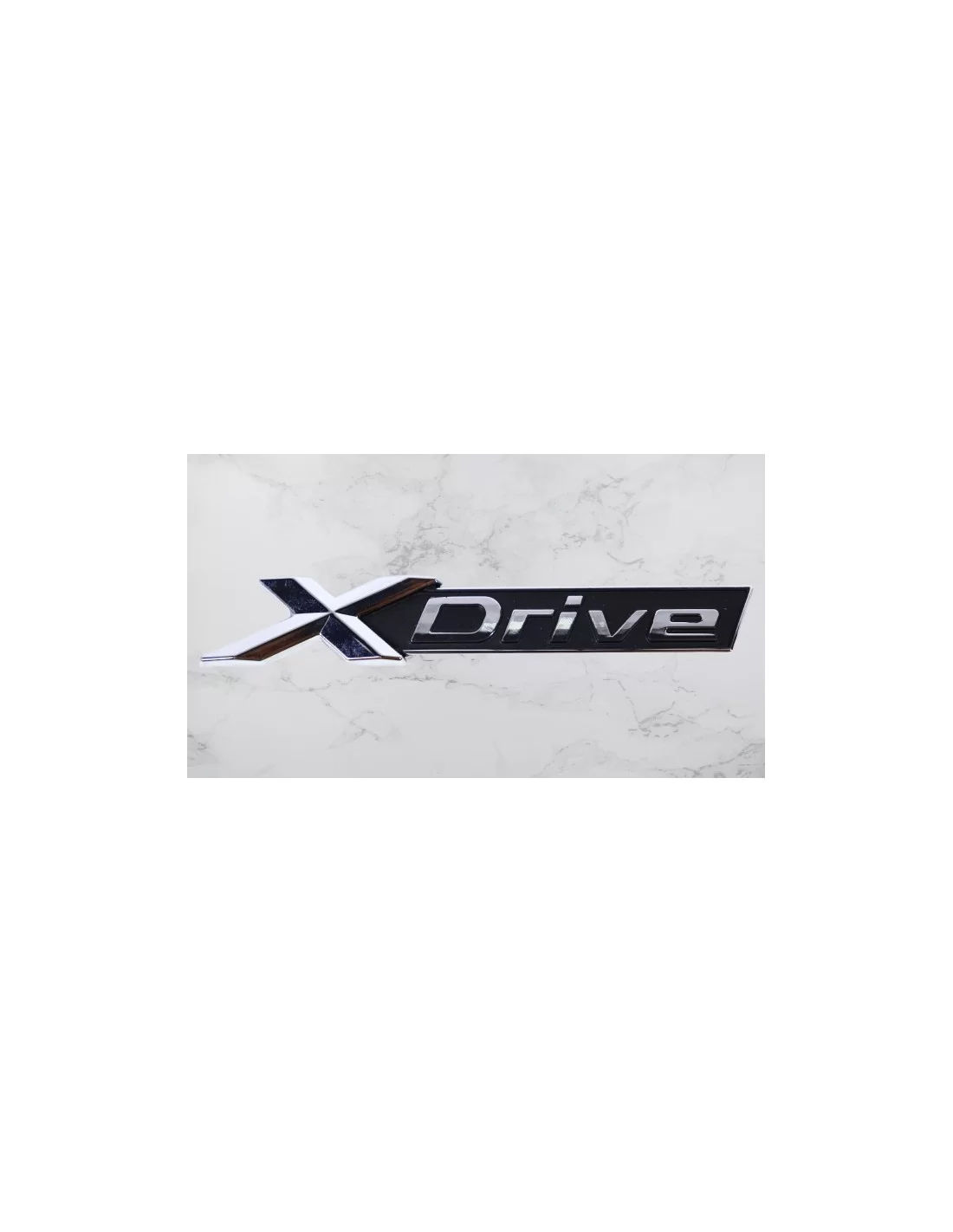 - logo & Emblems - Emblema BMW 50i - 2 - Mostrate il vostro stile con il nostro emblema BMW 50i di alta qualità! Ideale per sos  - logo & Emblems - Emblema BMW 50i - 2 - Mostrate il vostro stile con il nostro emblema BMW 50i di alta qualità! Ideale per sos