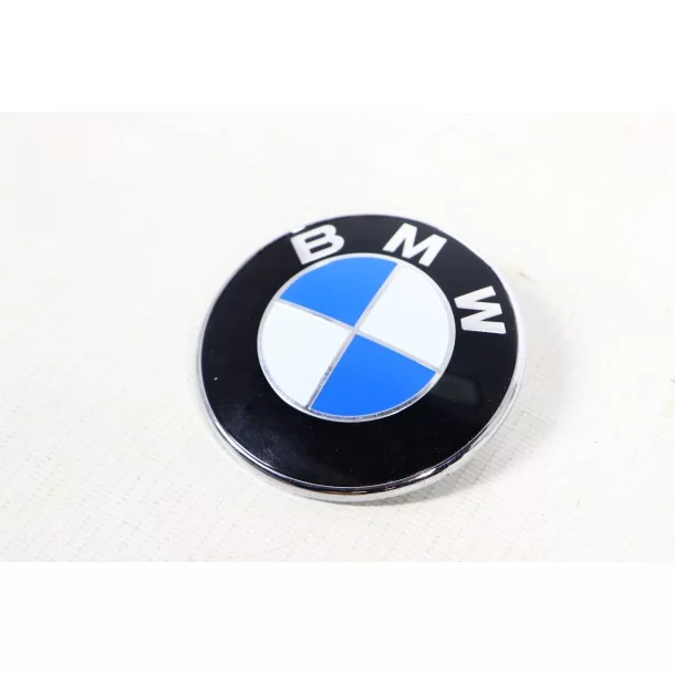  - logo & Emblems - BMW-Emblem - 2 - Rüsten Sie Ihren BMW mit unserem hochwertigen Emblem für ein poliertes und anspruchsvolles 