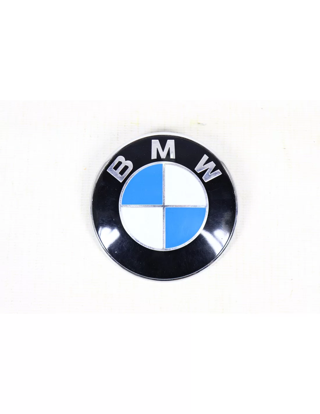  - Logos & Emblems - 宝马车徽 - 3 - 使用我们的高品质车标升级您的宝马车，使其外观光亮精致！非常适合更换！❄️⚡️