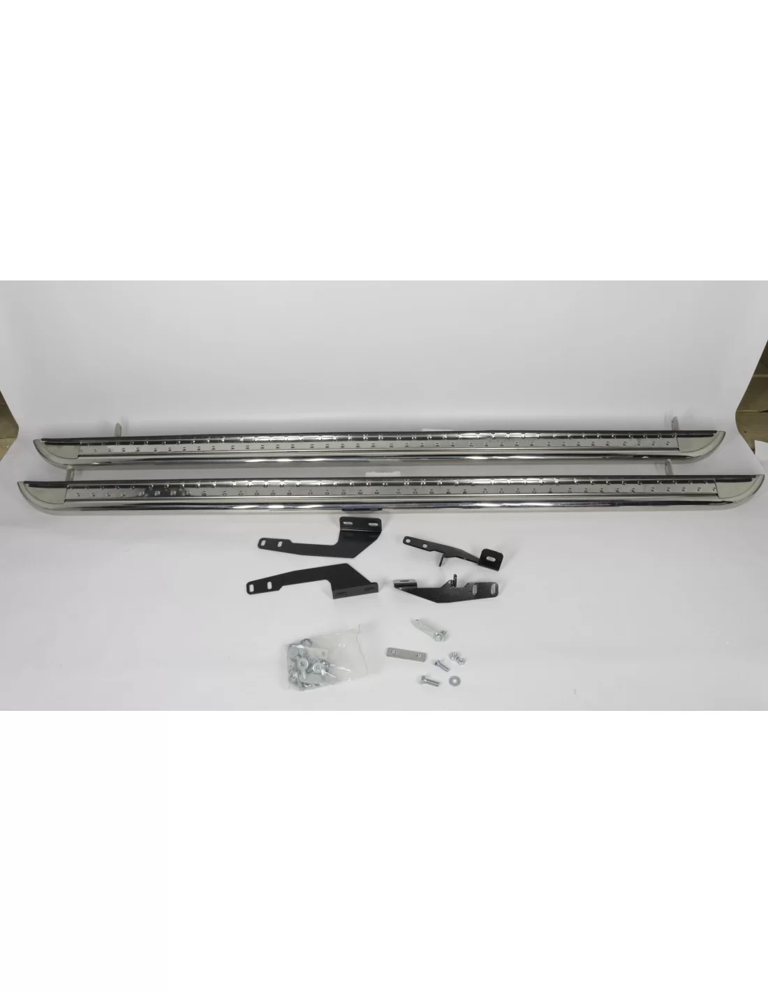  - Citroen - Estribos laterales CITROEN BERLINGO corto 2008+ - 3 - Mejore su Citroën Berlingo con estribos laterales para una en