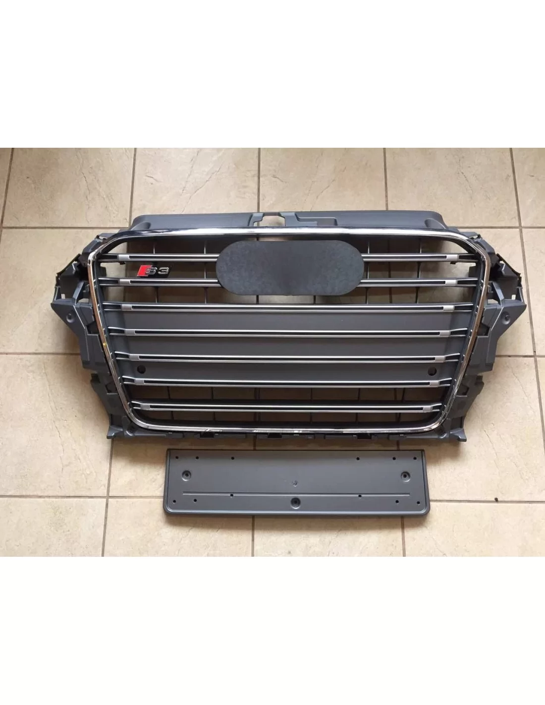  - Hem - Audi S3 främre stötfångargrill för Audi A3 8V 2012-2015 grå - 1 - Köp Audi S3 Front Bumper Grille för A3 8V (2012-2015)