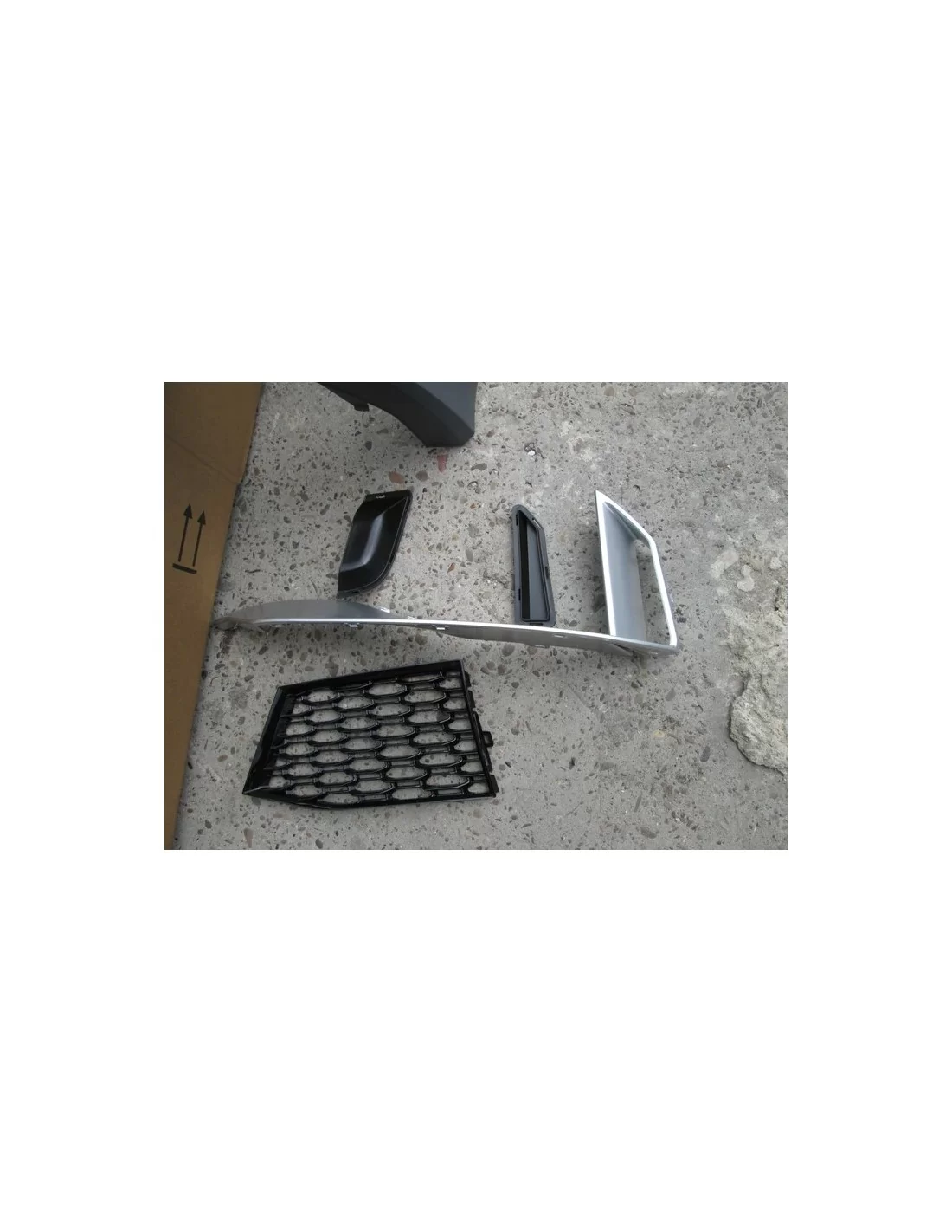  - Hem - Audi A3 2016-2020 stötfångare med grill i RS3 Black Quattro-stil - 14 - Köp Audi A3 2016-2020 Stötfångare med Grill i R