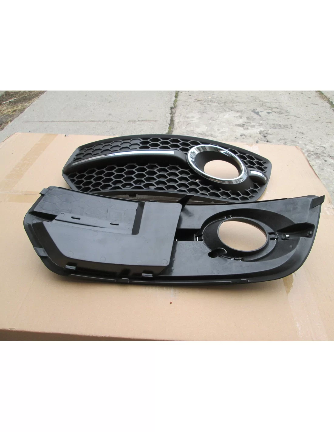  - Audi - 雾灯格栅 Audi Q5 8R RSQ5 style 2008-2012 - 6 - 为您的奥迪 Q5 2008-2012 升级 RSQ5 型雾灯格栅，增强美感和气流！⭐️。