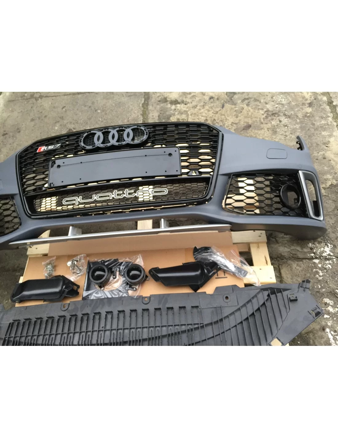- Audi - Audi A7 4G 2014-2017 främre stötfångare stötfångare med grill RS7 optik - 14 - Förbättra din Audi A7 2014-2017 med en   - Audi - Audi A7 4G 2014-2017 främre stötfångare stötfångare med grill RS7 optik - 14 - Förbättra din Audi A7 2014-2017 med en