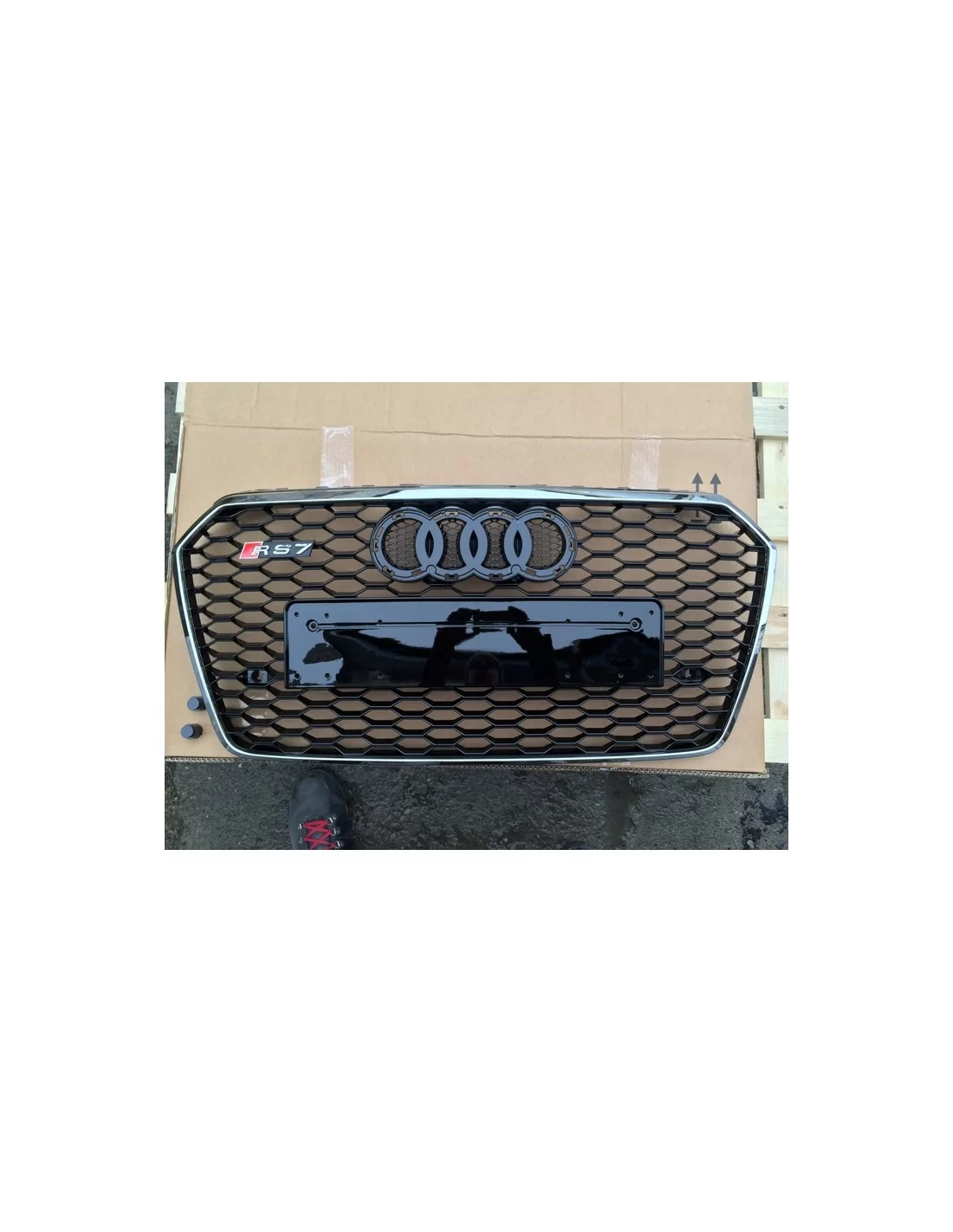  - Audi - Audi A7 2014-2017 parachoques delantero parrilla del radiador RS7 aspecto cromado - 3 - Instale una rejilla de radiado