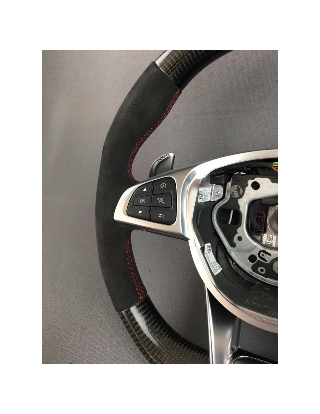 - Steering Wheels - Carbon fiber AMG Steering Wheel for Mercedes-Benz W205 W213 C-Class E-Class - 3 - Elevate your Mercedes-Ben - Steering Wheels - Carbon fiber AMG Steering Wheel for Mercedes-Benz W205 W213 C-Class E-Class - 3 - Elevate your Mercedes-Ben