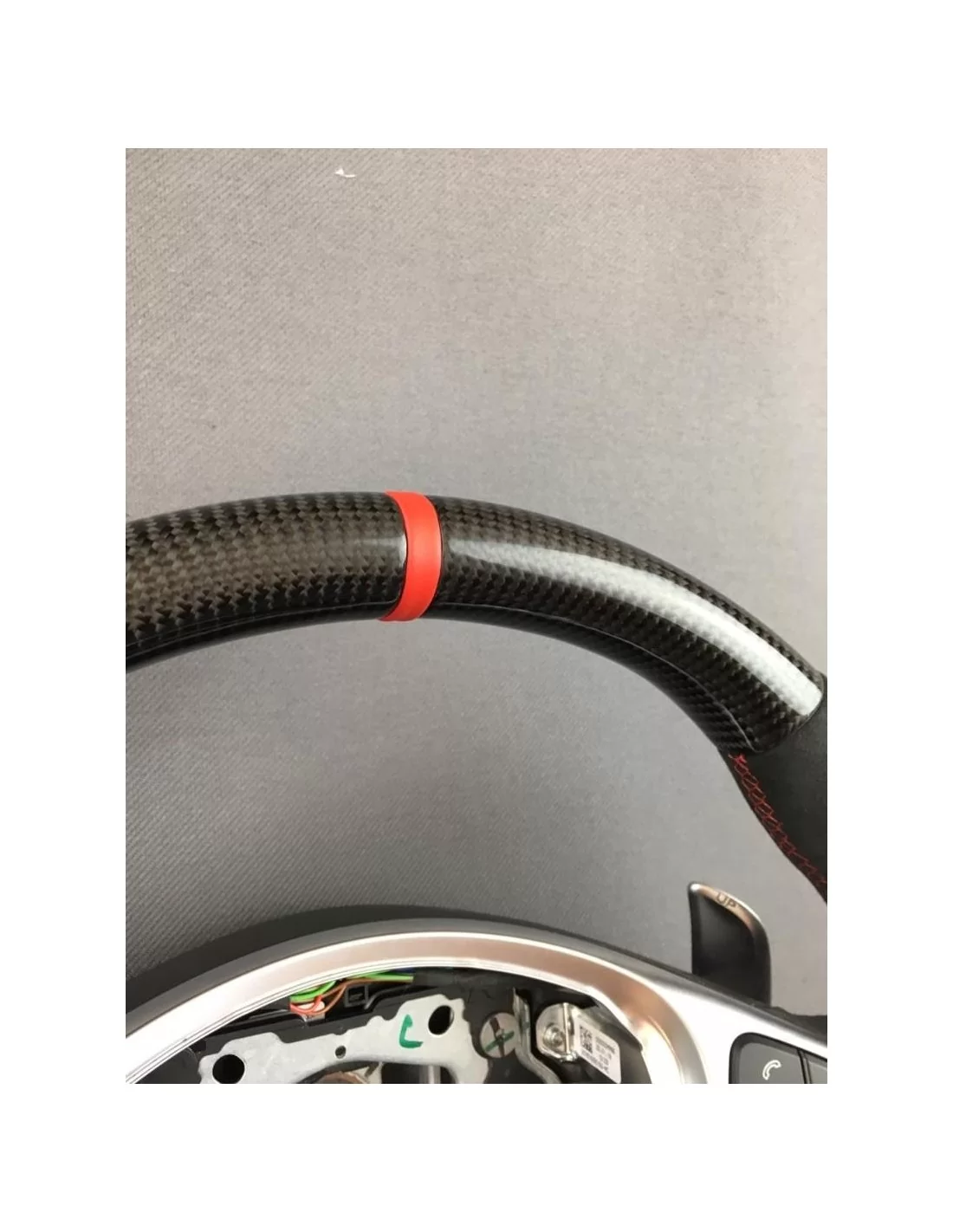 - Steering Wheels - AMG-ratt i kolfiber för Mercedes-Benz W205 W213 C-klass E-klass - 6 - Förhöj din Mercedes-Benz W205 W213 C-  - Steering Wheels - AMG-ratt i kolfiber för Mercedes-Benz W205 W213 C-klass E-klass - 6 - Förhöj din Mercedes-Benz W205 W213 C-