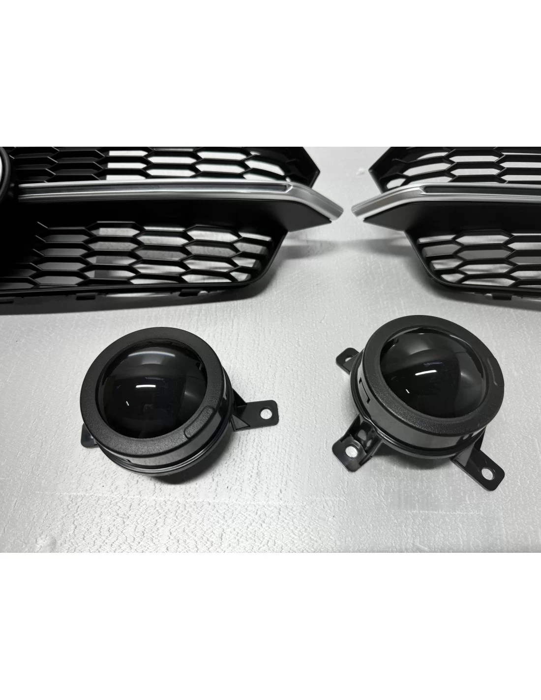  - Audi - Mistlichtrooster AUDI A6 C7 2014-2018 facelift RS6 Optiek Chroom - 3 - Upgrade je Audi A6 C7 (2014-2018) met deze RS6 