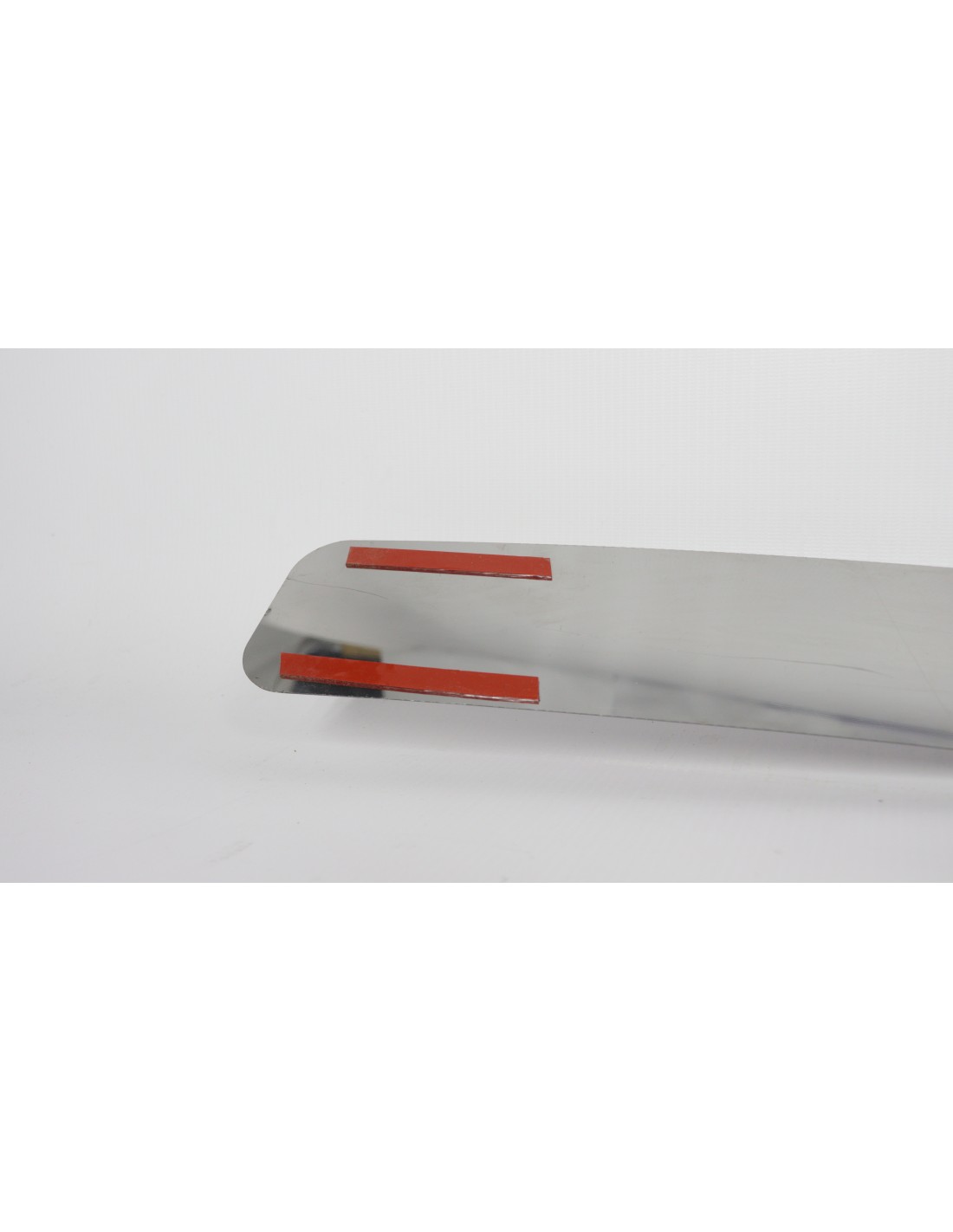  - Citroen - 后保险杠罩 雪铁龙尼莫 2007+ - 1 - 使用专为 2007 及以上车型设计的后保险杠罩，为您的雪铁龙 Nemo 增添保护和时尚。安装简便！✔️✈️