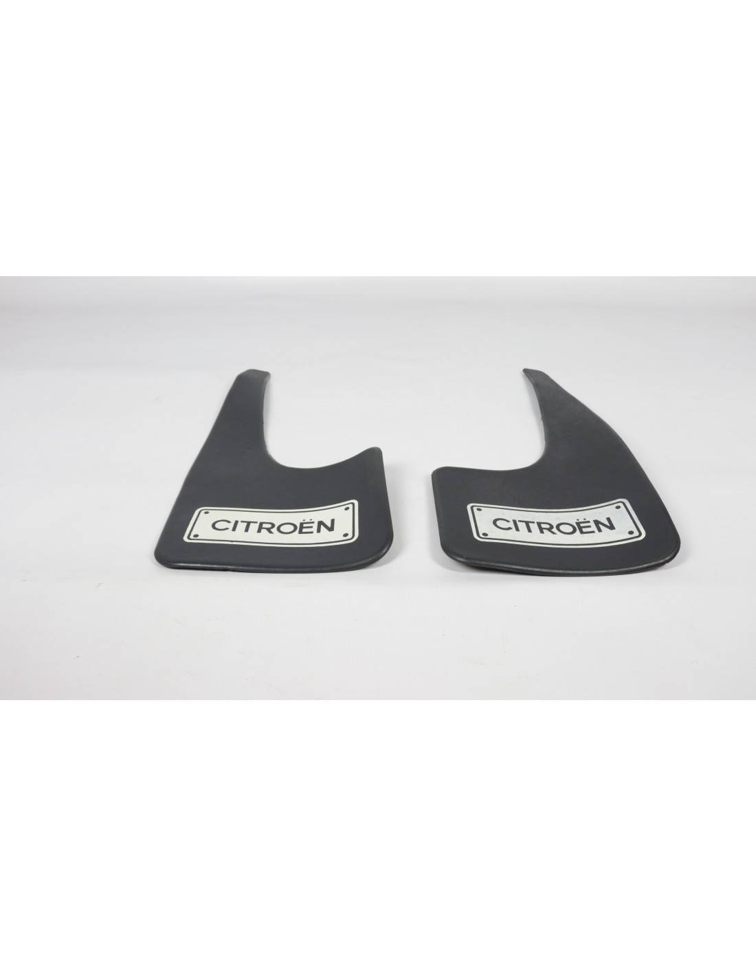 - Citroen - Citroen mudguards - 2 - Reliable mudguards to fit various Citroën models, providing excellent protection and style - Citroen - Citroen mudguards - 2 - Reliable mudguards to fit various Citroën models, providing excellent protection and style