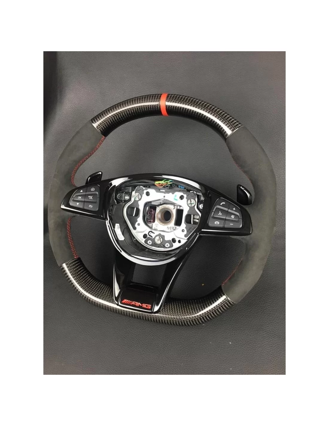 - Steering Wheels - AMG-ratt i kolfiber till Mercedes-Benz W205 W213 E-klass C-klass - 2 - Uppgradera din Mercedes-Benz W205 W2 - Steering Wheels - AMG-ratt i kolfiber till Mercedes-Benz W205 W213 E-klass C-klass - 2 - Uppgradera din Mercedes-Benz W205 W2