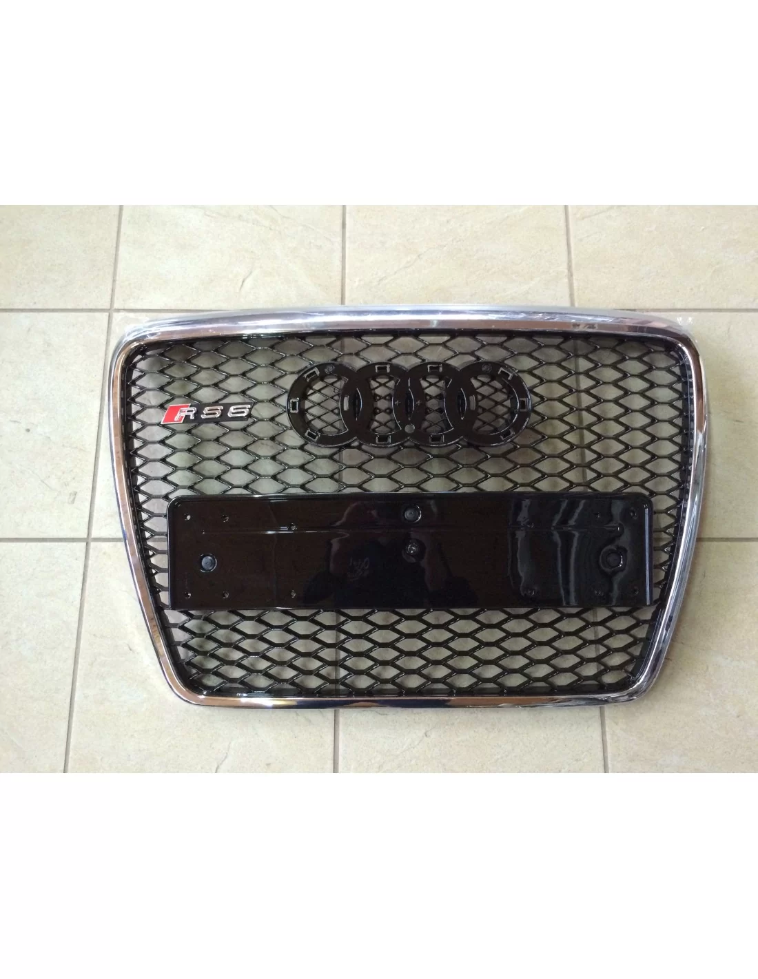 - Audi - Pour Audi A6 C6 2004-2011 Grille de radiateur Grille avant en RS6 Chrome - 2 - Améliorez votre Audi A6 C6 (2004-2011)   - Audi - Pour Audi A6 C6 2004-2011 Grille de radiateur Grille avant en RS6 Chrome - 2 - Améliorez votre Audi A6 C6 (2004-2011)